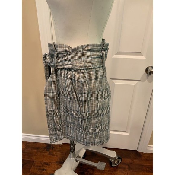 Veronica Beard "Baga" Black & White Prince Of Wales Checked Belted Shorts Size 2 - Picture 7 of 9